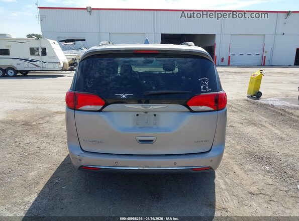 2C4RC1GG3HR647517 2017 CHRYSLER PACIFICA Silver 