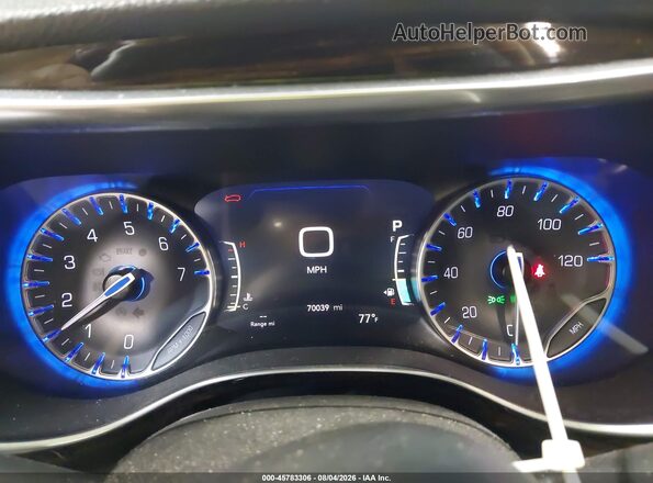 2C4RC1GG4NR178370 2022 CHRYSLER PACIFICA White Vista de los asientos traseros
