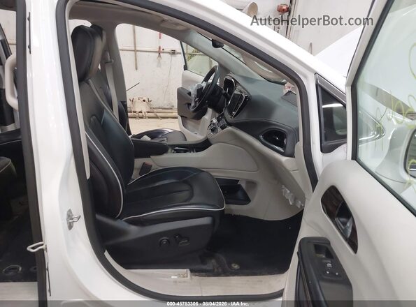 2C4RC1GG4NR178370 2022 CHRYSLER PACIFICA White Vista interior delantera
