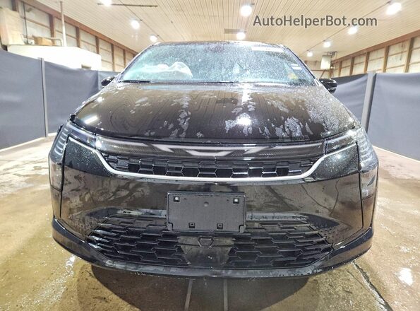 2C4RC1GG4VR557126 2027 CHRYSLER PACIFICA Black Widok z przodu