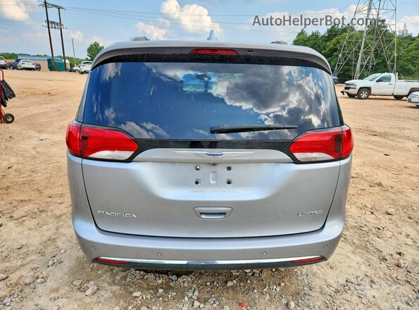 2C4RC1GG5JR245794 2018 CHRYSLER PACIFICA Silver უკანა ხედი