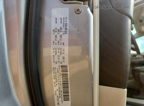 2C4RC1GG5JR245794 2018 CHRYSLER PACIFICA Silver VIN კოდის სტიკერის ხედი