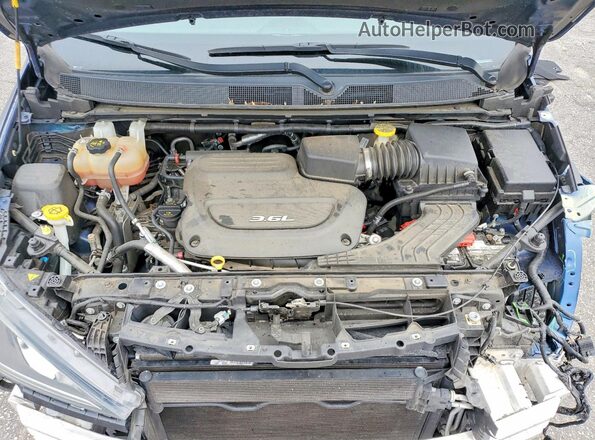 2C4RC1GG5JR273918 2018 CHRYSLER PACIFICA Blue Vista del compartimento del motor