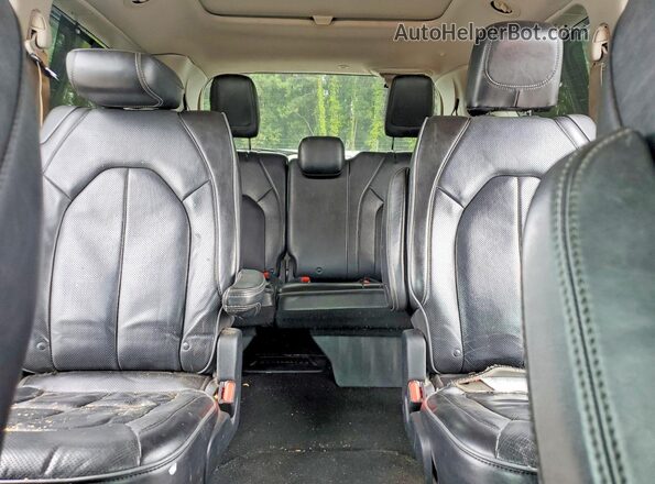 2C4RC1GG5JR273918 2018 CHRYSLER PACIFICA Blue Vista de los asientos traseros