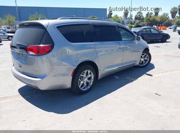 2C4RC1GG6JR320292 2018 CHRYSLER PACIFICA Silver Задня права чверть