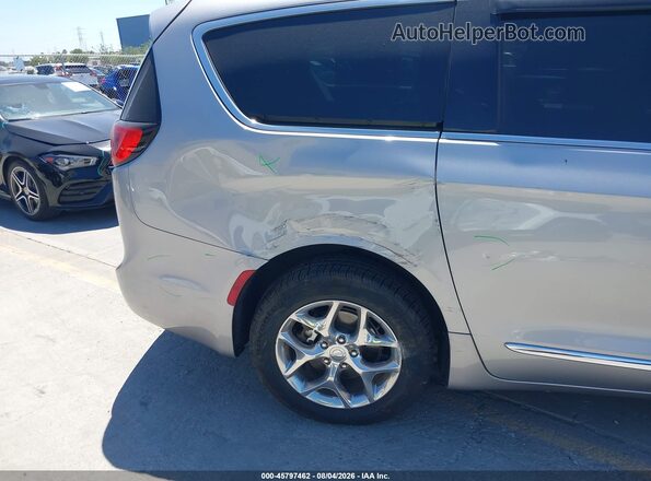 2C4RC1GG6JR320292 2018 CHRYSLER PACIFICA Silver 