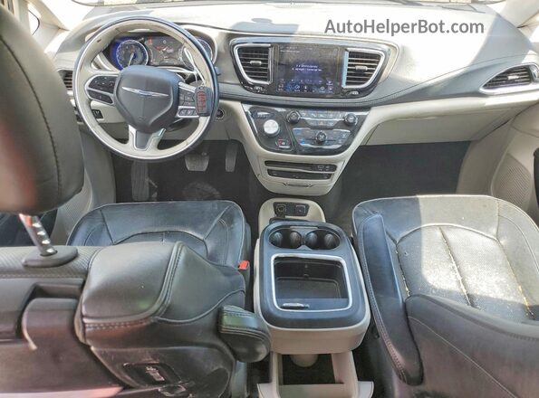 2C4RC1GG6JR357763 2018 CHRYSLER PACIFICA Gray Вид панелі приладів