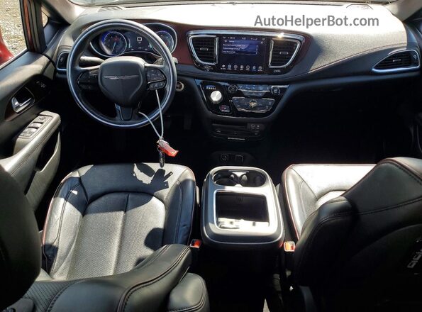 2C4RC1GG6LR101593 2020 CHRYSLER PACIFICA Red Вид панелі приладів