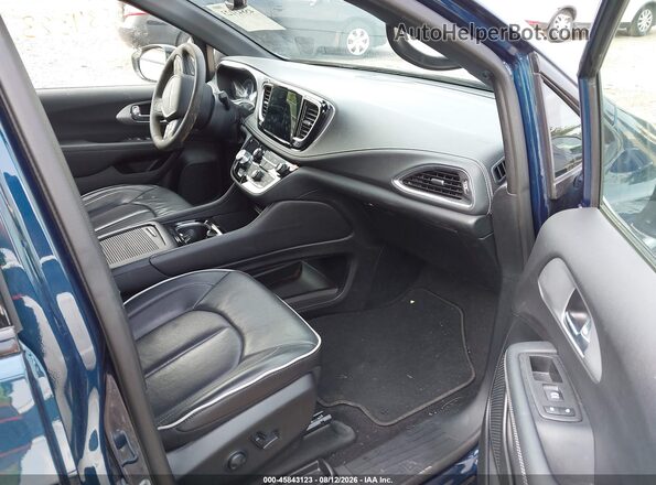 2C4RC1GG6SR515150 2025 CHRYSLER PACIFICA Blue Front interior view