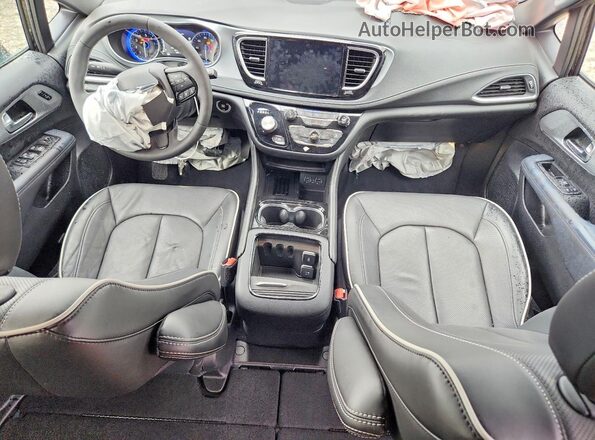2C4RC1GG6SR608301 2025 CHRYSLER PACIFICA Black Вид панелі приладів