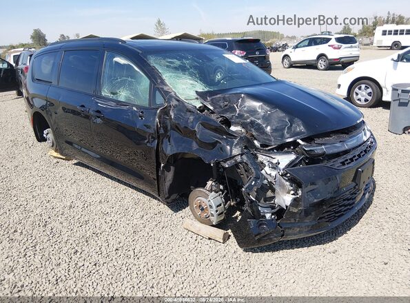 2C4RC1GG6VR553563 2027 CHRYSLER PACIFICA Black Widok z przodu