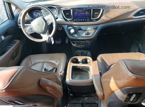 2C4RC1GG7HR553835 2017 CHRYSLER PACIFICA Серебряный Вид панели приборов