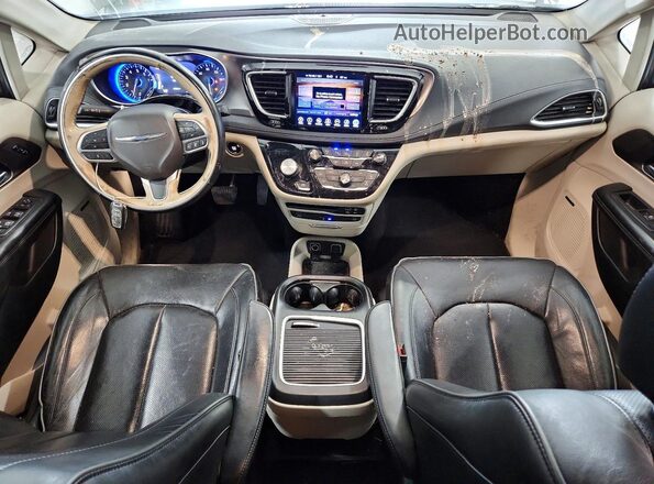 2C4RC1GG7HR754554 2017 CHRYSLER PACIFICA Серый Вид панели приборов