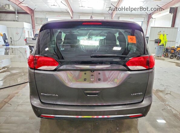 2C4RC1GG7HR754554 2017 CHRYSLER PACIFICA Серый Вид сзади