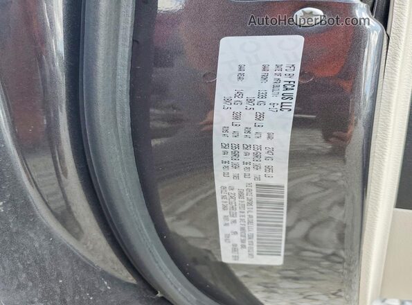 2C4RC1GG7HR812260 2017 CHRYSLER PACIFICA Gray VIN sticker view