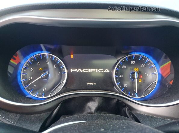 2C4RC1GG7KR720136 2019 CHRYSLER PACIFICA Темно-бордовый 