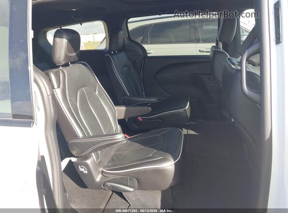 2C4RC1GG7SR561795 2025 CHRYSLER PACIFICA White VIN კოდის სტიკერის ხედი
