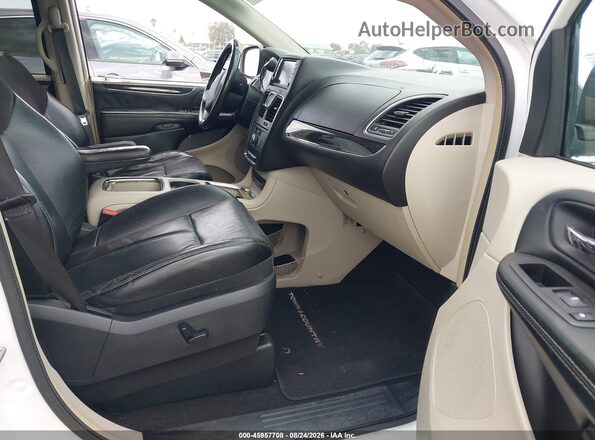 2C4RC1GG8GR261495 2016 CHRYSLER TOWN & COUNTRY White Vista interior delantera