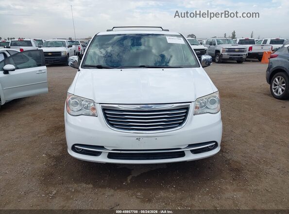 2C4RC1GG8GR261495 2016 CHRYSLER TOWN & COUNTRY White Vista del cuadro de instrumentos
