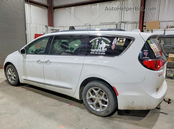 2C4RC1GG8JR185395 2018 CHRYSLER PACIFICA White უკანა მარცხენა