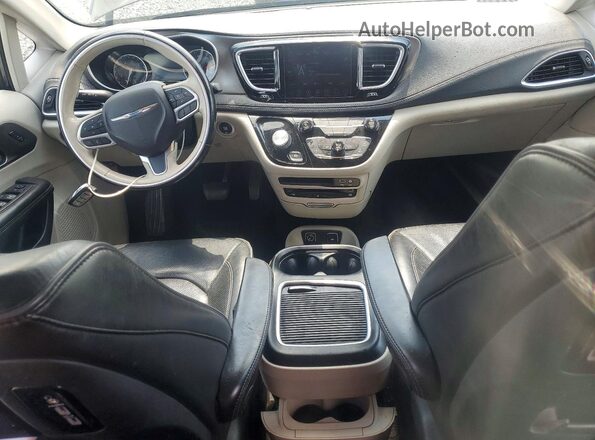 2C4RC1GG8KR589265 2019 CHRYSLER PACIFICA Gray Widok deski rozdzielczej