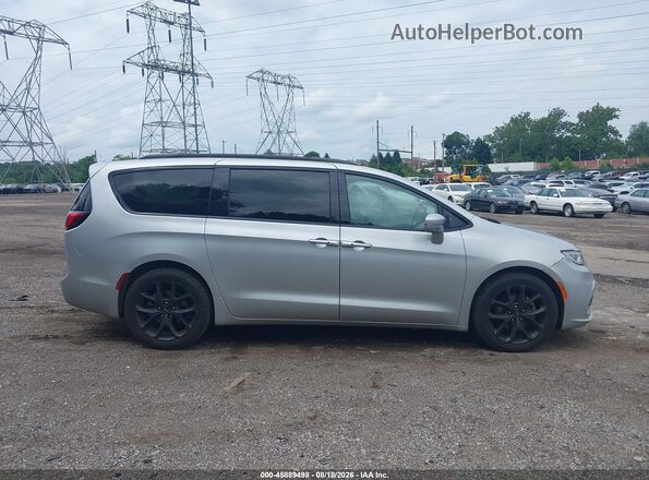 2C4RC1GG8NR166660 2022 CHRYSLER PACIFICA Silver უკანა სალონის ხედი