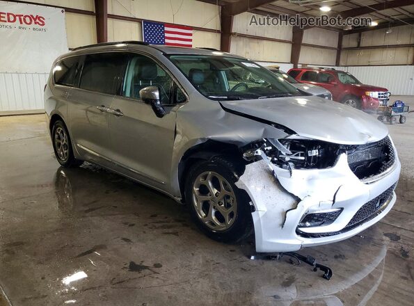 2C4RC1GG8PR533401 2023 CHRYSLER PACIFICA Silver Front right