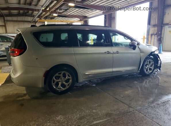 2C4RC1GG8PR533401 2023 CHRYSLER PACIFICA Silver Rear right