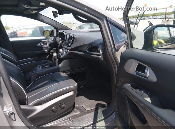 2C4RC1GG8SR522102 2025 CHRYSLER PACIFICA Green Widok wnętrza z przodu