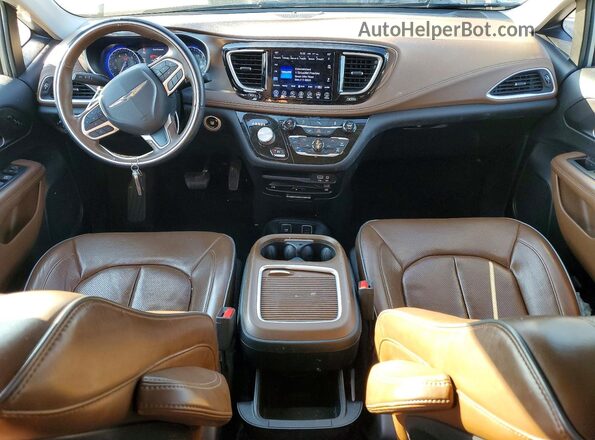 2C4RC1GG9HR770755 2017 CHRYSLER PACIFICA White Առջևի վահանակի տեսք