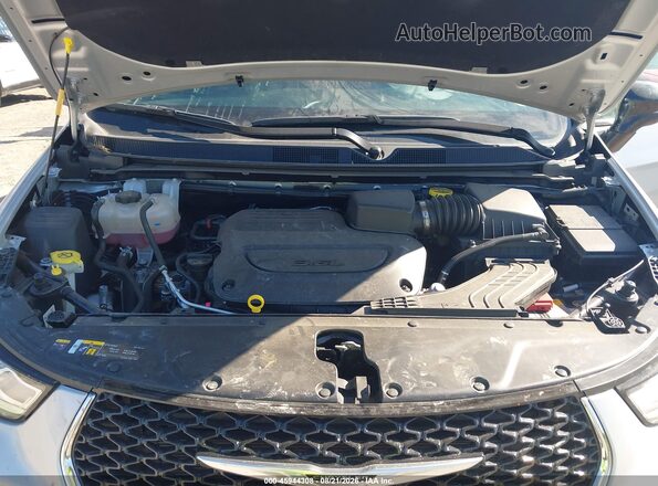 2C4RC1GG9TR208525 2026 CHRYSLER PACIFICA Silver Вид ззаду