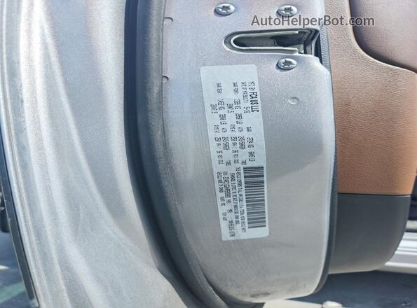 2C4RC1GGXHR505083 2017 CHRYSLER PACIFICA Silver 360 interior view