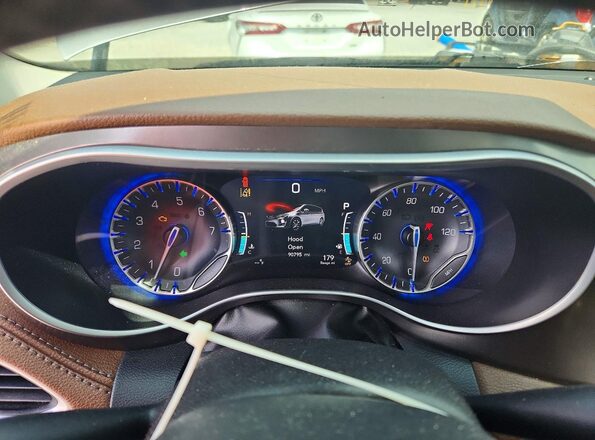 2C4RC1GGXHR505083 2017 CHRYSLER PACIFICA Silver Instrument cluster view