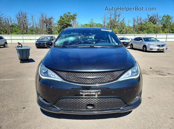 2C4RC1GGXKR605403 2019 CHRYSLER PACIFICA Черный Вид спереди