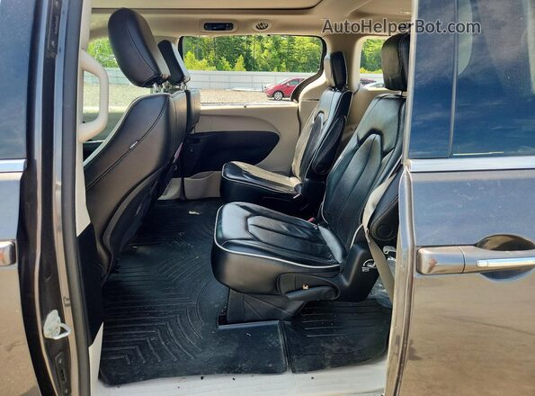 2C4RC1GGXPR536459 2023 CHRYSLER PACIFICA Угольный Вид задней части салона