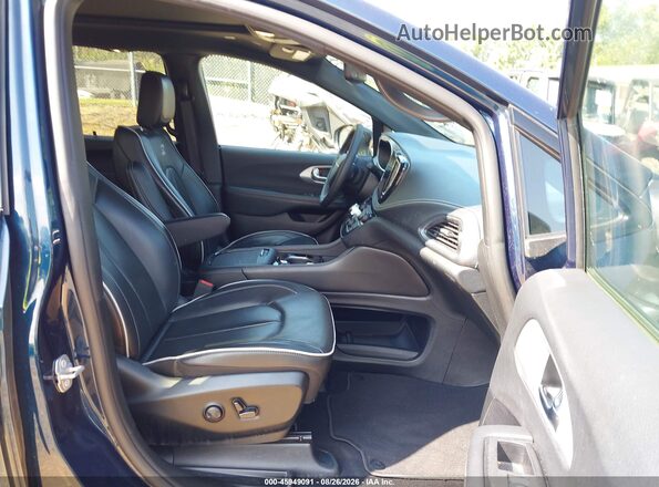 2C4RC1GGXSR512378 2025 CHRYSLER PACIFICA Blue Widok wnętrza z przodu