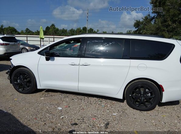 2C4RC1GGXVR583570 2027 CHRYSLER PACIFICA White 