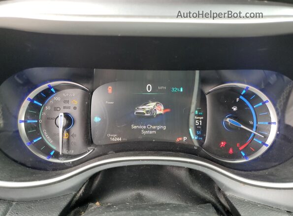2C4RC1H70LR240780 2020 CHRYSLER PACIFICA Gray Սարքավորումների վահանակի տեսք