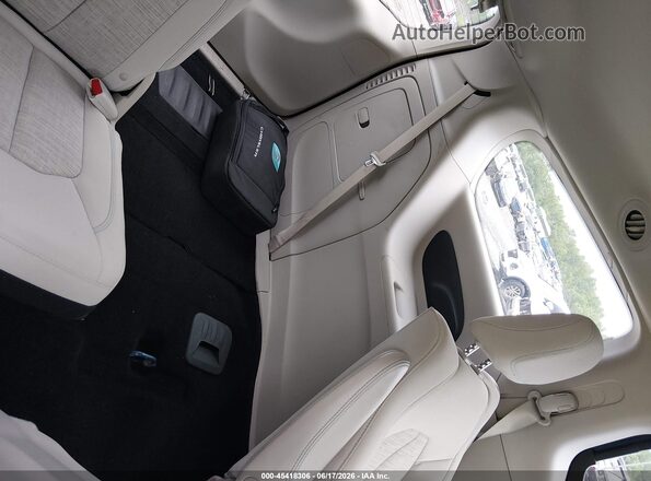 2C4RC1H71JR332980 2018 CHRYSLER PACIFICA Blue უკანა სალონის ხედი