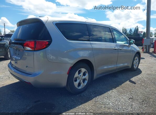 2C4RC1H73HR836196 2017 CHRYSLER PACIFICA Silver Rear right