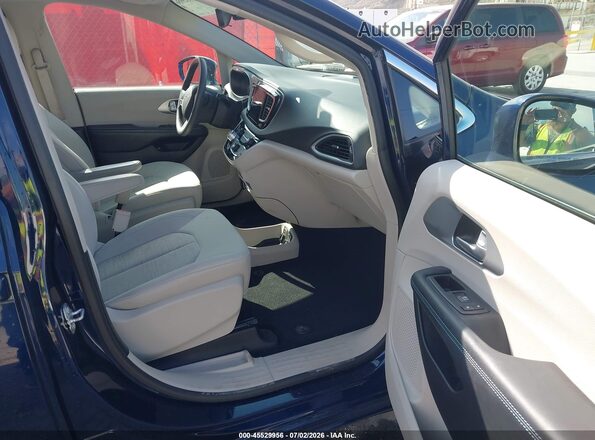 2C4RC1H75HR765096 2017 CHRYSLER PACIFICA Blue Սալոնի դիմացի տեսք