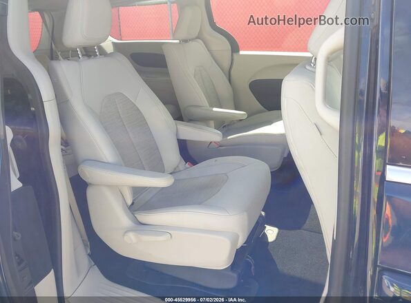 2C4RC1H75HR765096 2017 CHRYSLER PACIFICA Blue VIN կոդի պիտակի տեսք