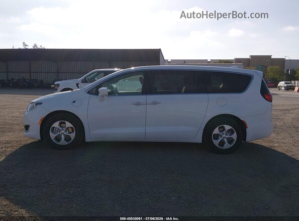 2C4RC1H76KR508777 2019 CHRYSLER PACIFICA White 