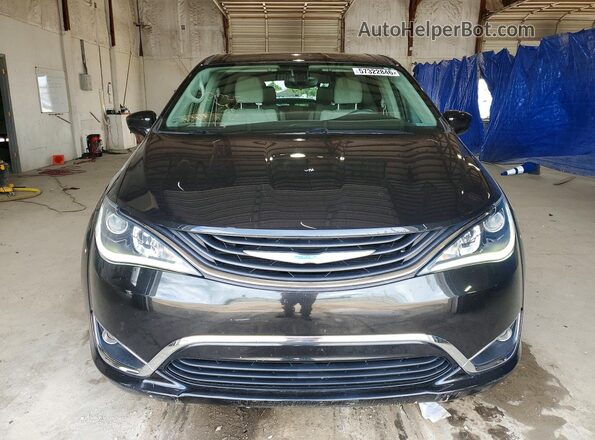 2C4RC1H77JR126997 2018 CHRYSLER PACIFICA Черный Вид спереди