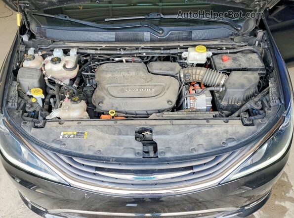 2C4RC1H77JR126997 2018 CHRYSLER PACIFICA Черный Вид подкапотного пространства