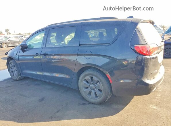 2C4RC1H77KR532893 2019 CHRYSLER PACIFICA Черный Вид спереди