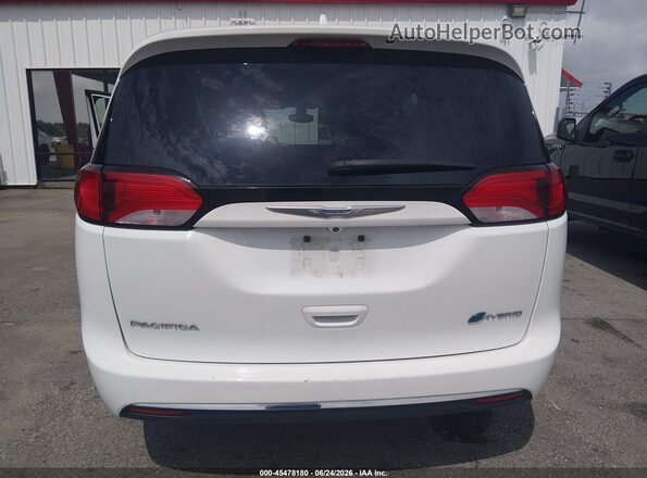 2C4RC1H78HR765092 2017 CHRYSLER PACIFICA White Widok z przodu