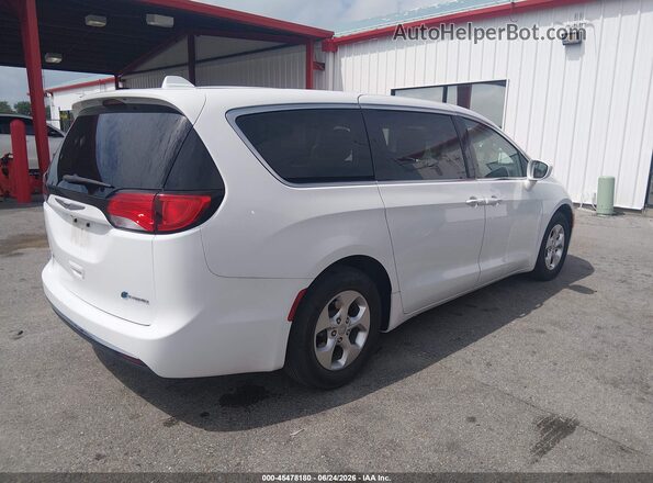 2C4RC1H78HR765092 2017 CHRYSLER PACIFICA White Tył prawy