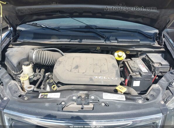 2C4RC1HGXGR215424 2016 CHRYSLER TOWN & COUNTRY Gray Rear view
