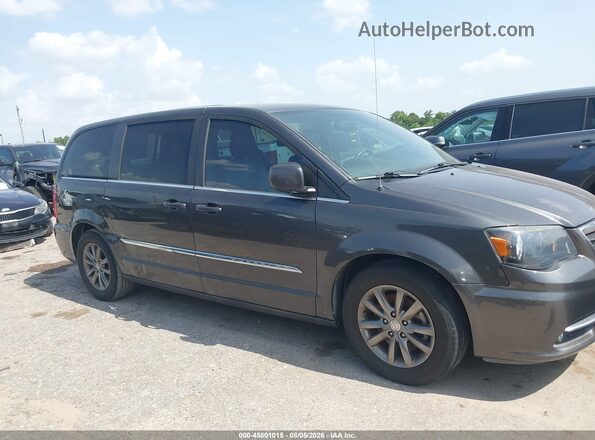 2C4RC1HGXGR215424 2016 CHRYSLER TOWN & COUNTRY Gray Rear interior view
